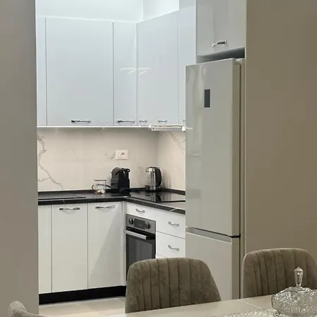 Erik Apartment *