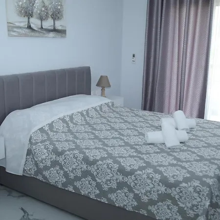 Erik Apartment Përmet